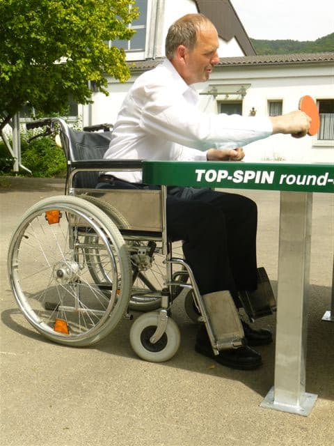 Stabile, funktionale TIschtennisplatte in allen RAL-Farben