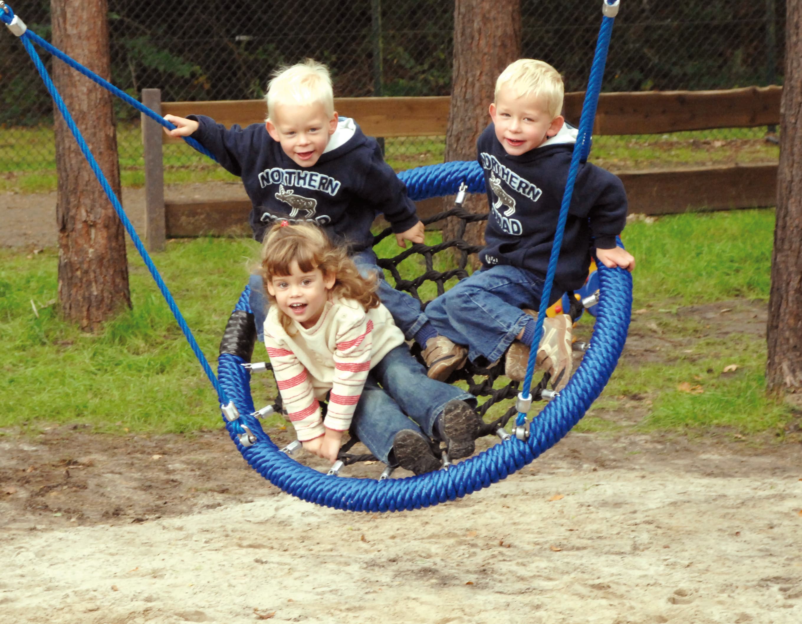 Spiel- und Sportgeräte aller Art finden