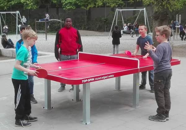 Hochwertige Tischtennisplatte